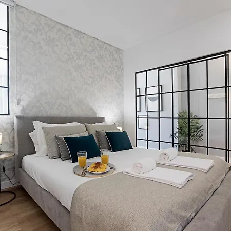 Urban House By Lovelystay Porto