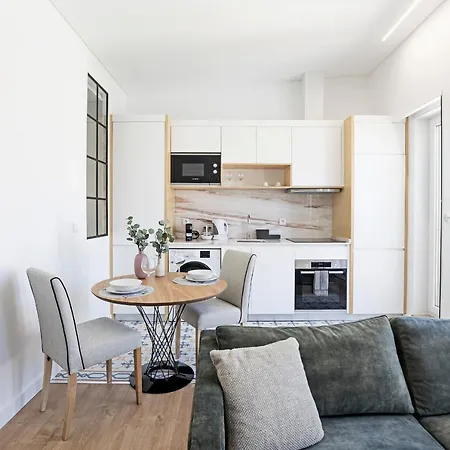 Urban House By Lovelystay Apartman Porto