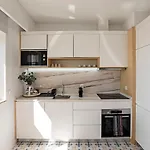 Urban House By Lovelystay بورتو