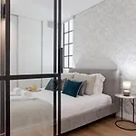 Urban House By Lovelystay شقة بورتو