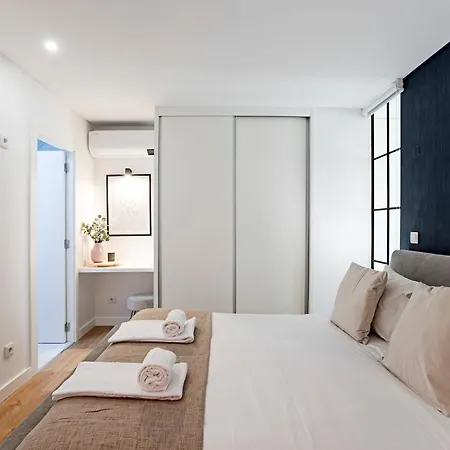 Urban House By Lovelystay Apartmán *