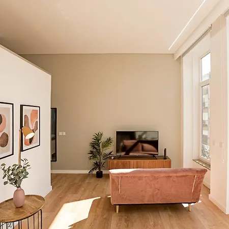 Urban House By Lovelystay Apartmán *