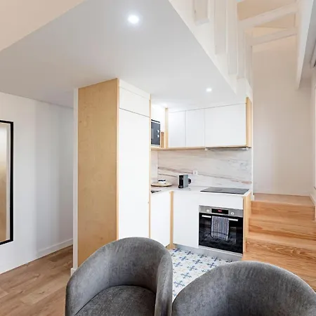 Urban House By Lovelystay Apartmán