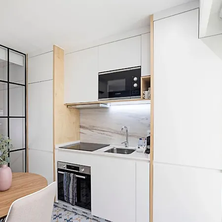 Urban House By Lovelystay Apartmán Porto