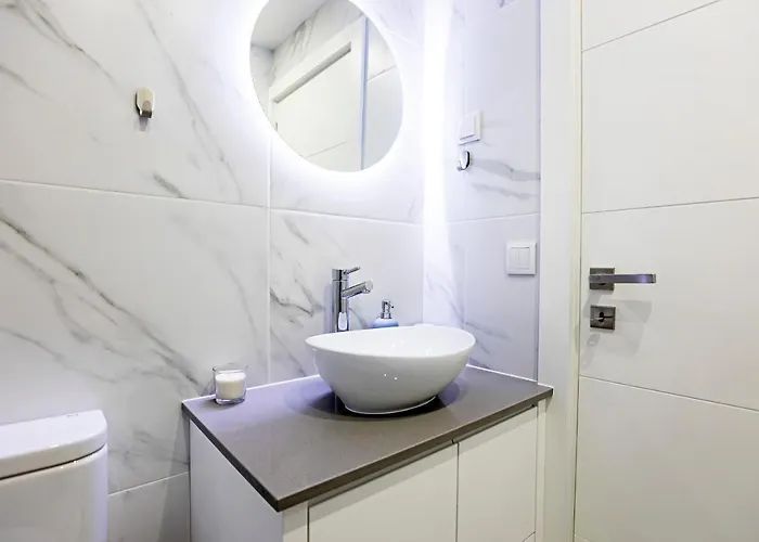 Urban House By Lovelystay Porto