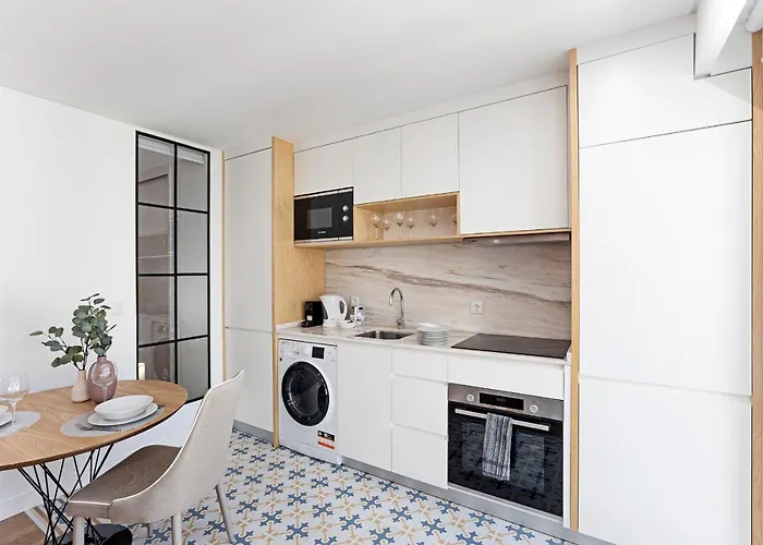 Urban House By Lovelystay Porto