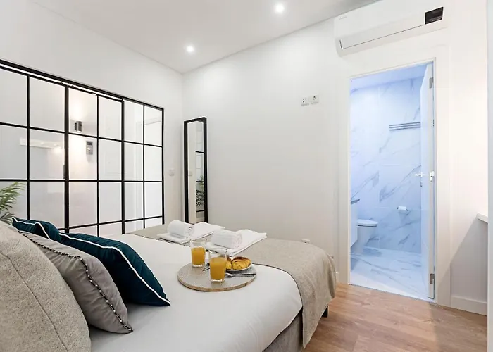 Urban House By Lovelystay *