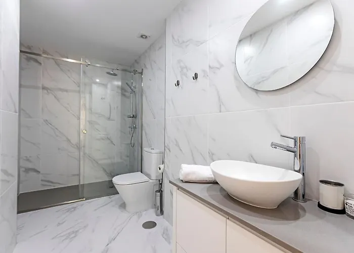 Urban House By Lovelystay