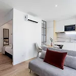 Urban House By Lovelystay *