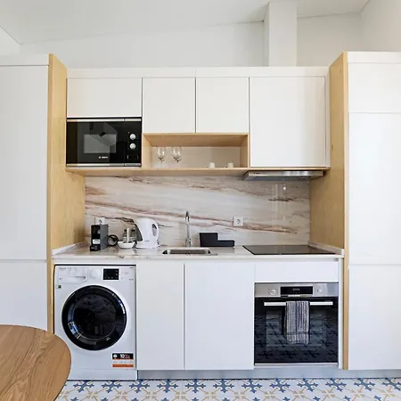 Urban House By Lovelystay *