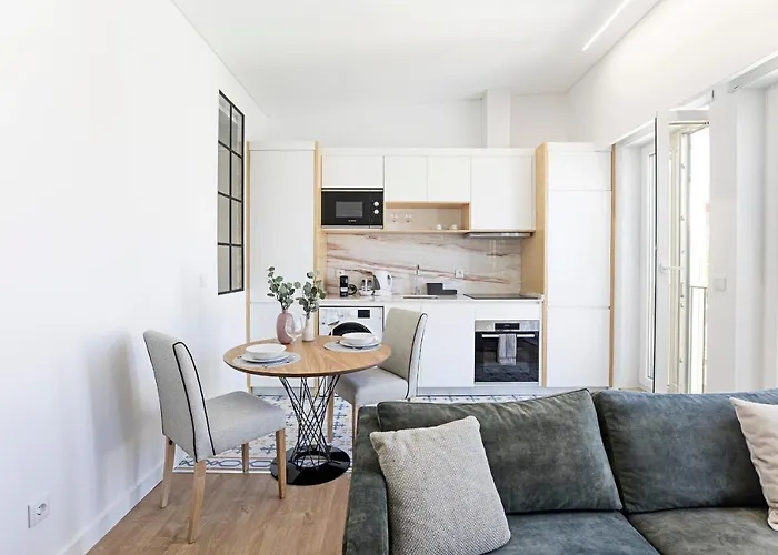 Urban House By Lovelystay Apartment Porto