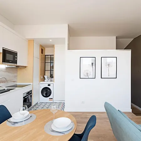 Urban House By Lovelystay דירה *